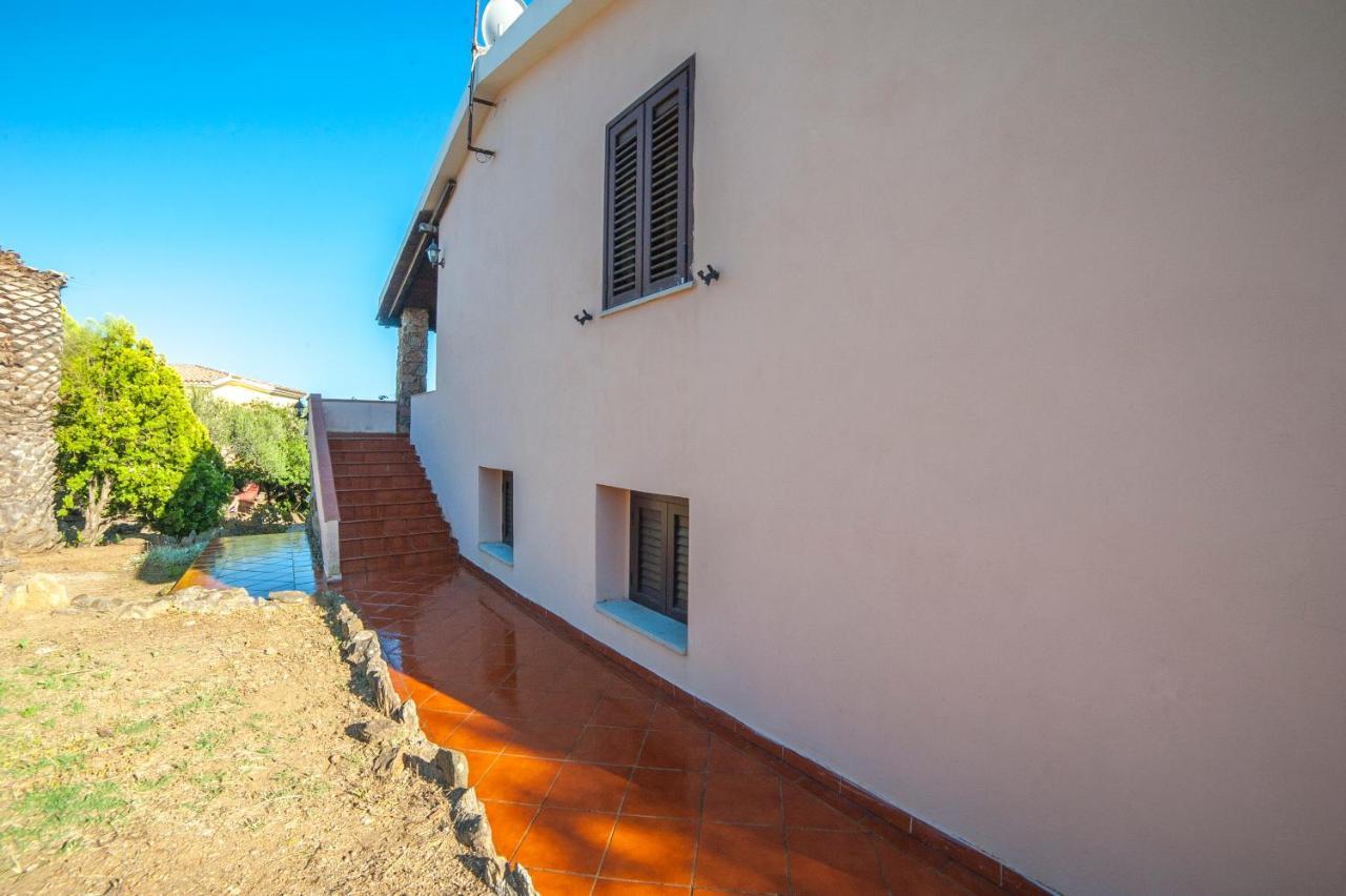 Villa Lilly Olbia Esterno foto
